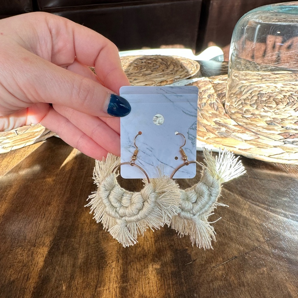 NWT Cream Fringe Earrings